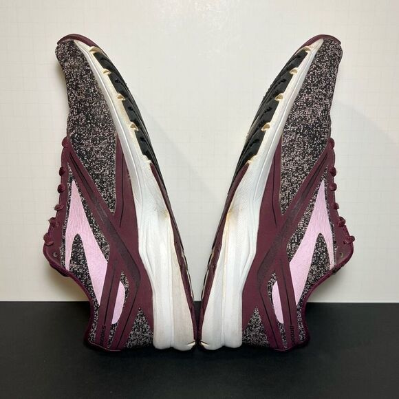 Womens BROOKS Launch 4 Beet Purple Running Shoes / Size 10.5 Medium - Picture 6 of 9